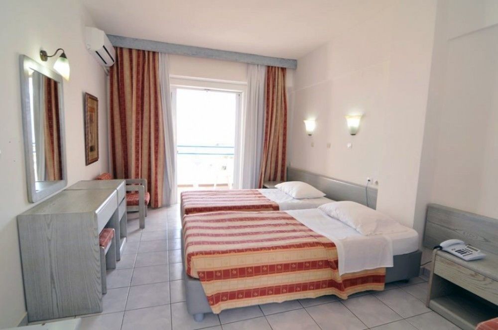 Fourtounis Hotel Kefalos  Екстер'єр фото