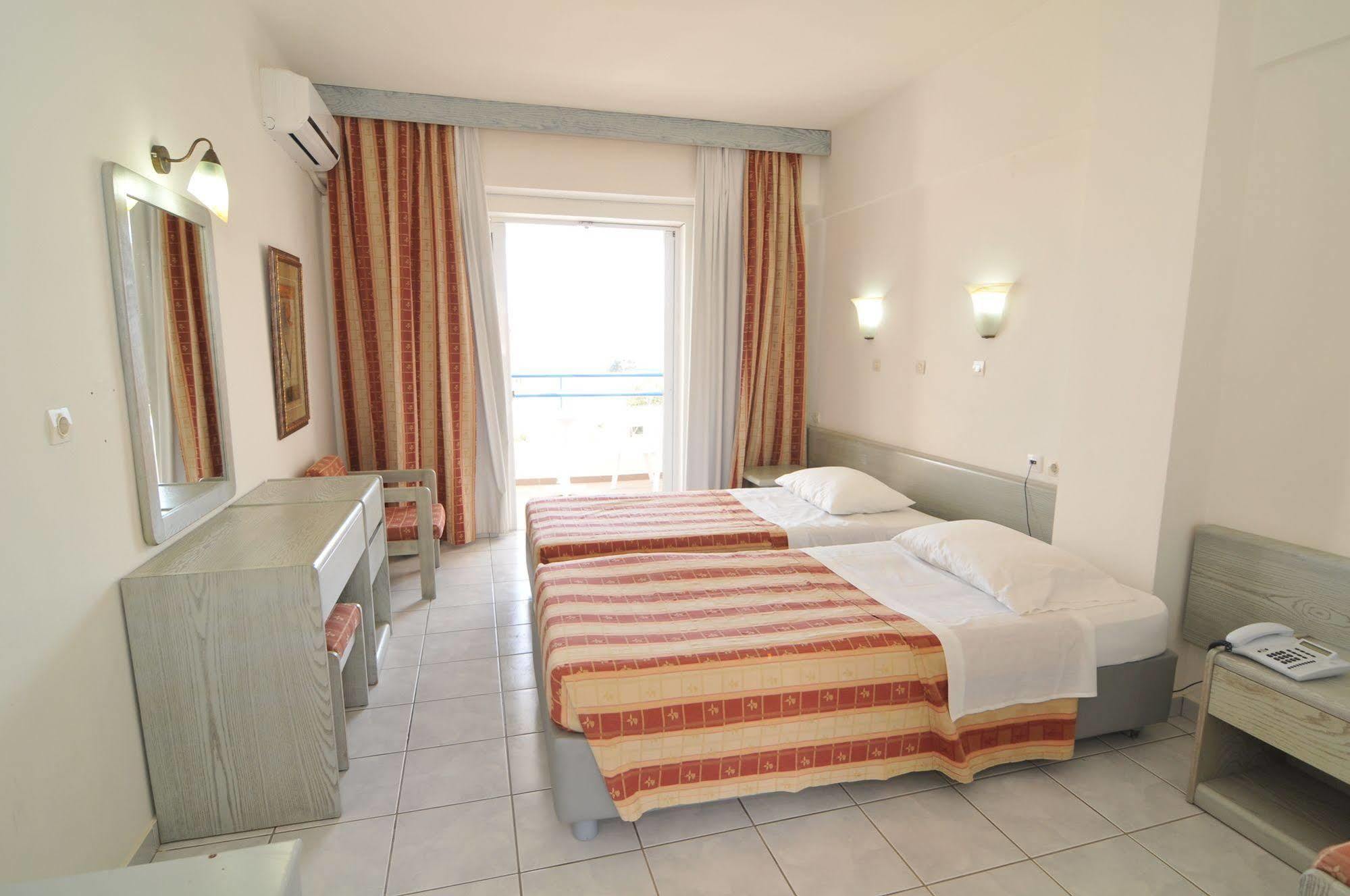 Fourtounis Hotel Kefalos  Екстер'єр фото