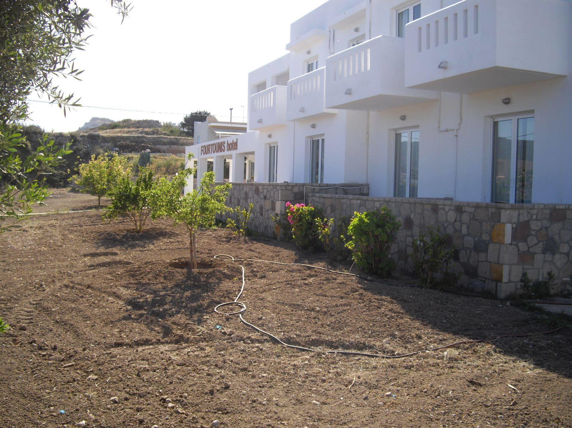 Fourtounis Hotel Kefalos  Екстер'єр фото
