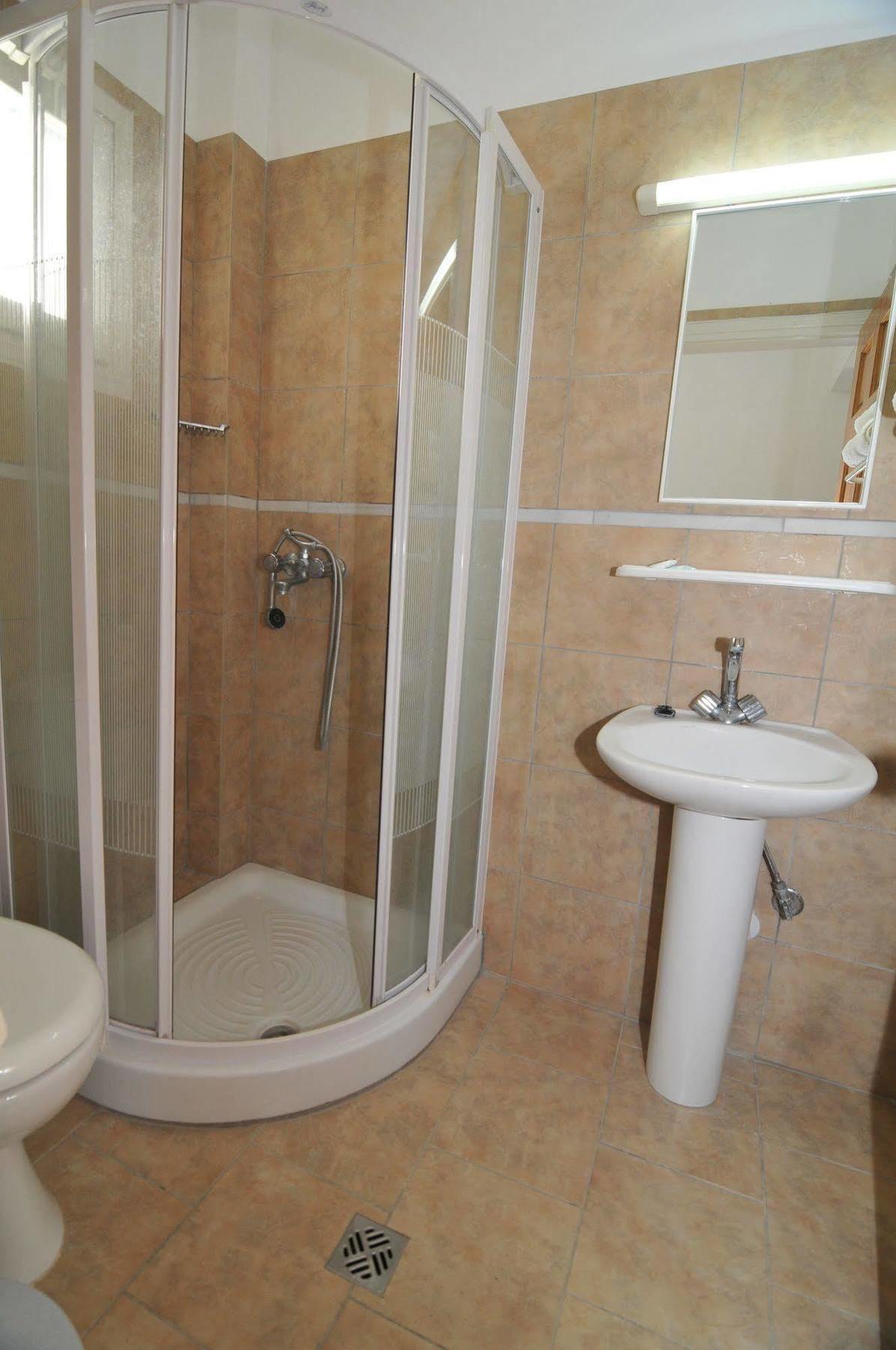 Fourtounis Hotel Kefalos  Екстер'єр фото